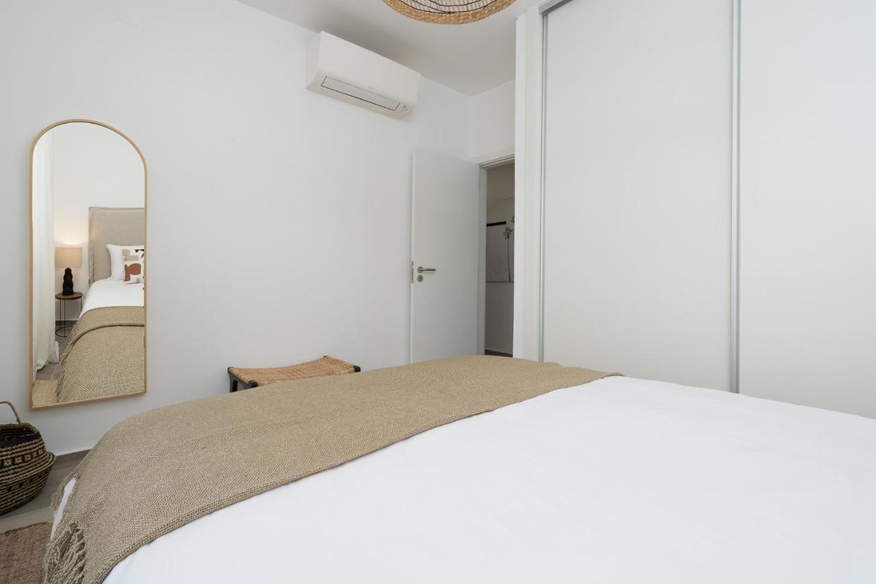 Amazing Beach House With Balcony ลากอส ภายนอก รูปภาพ